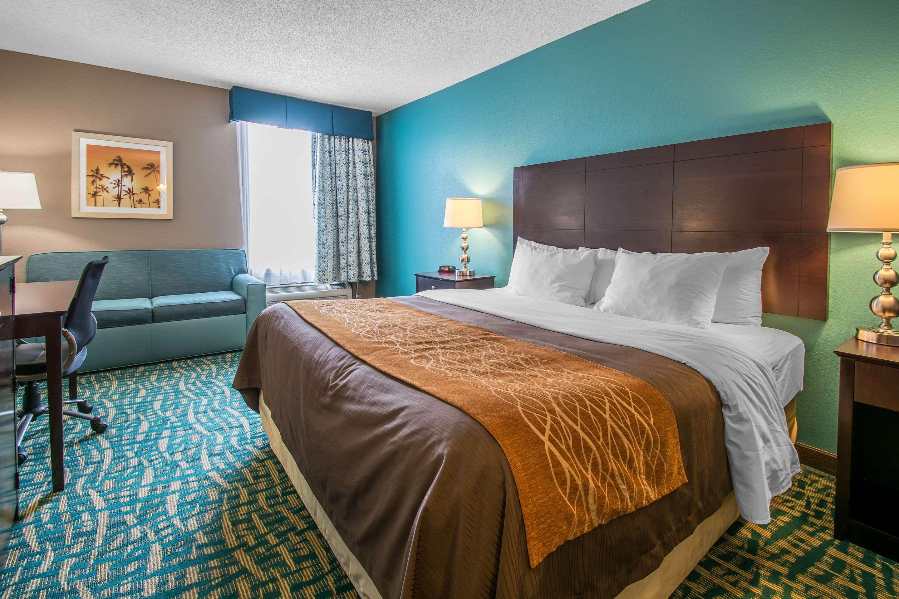 Comfort Inn & Suites Fort Lauderdale West Turnpike Lauderdale Lakes Екстериор снимка