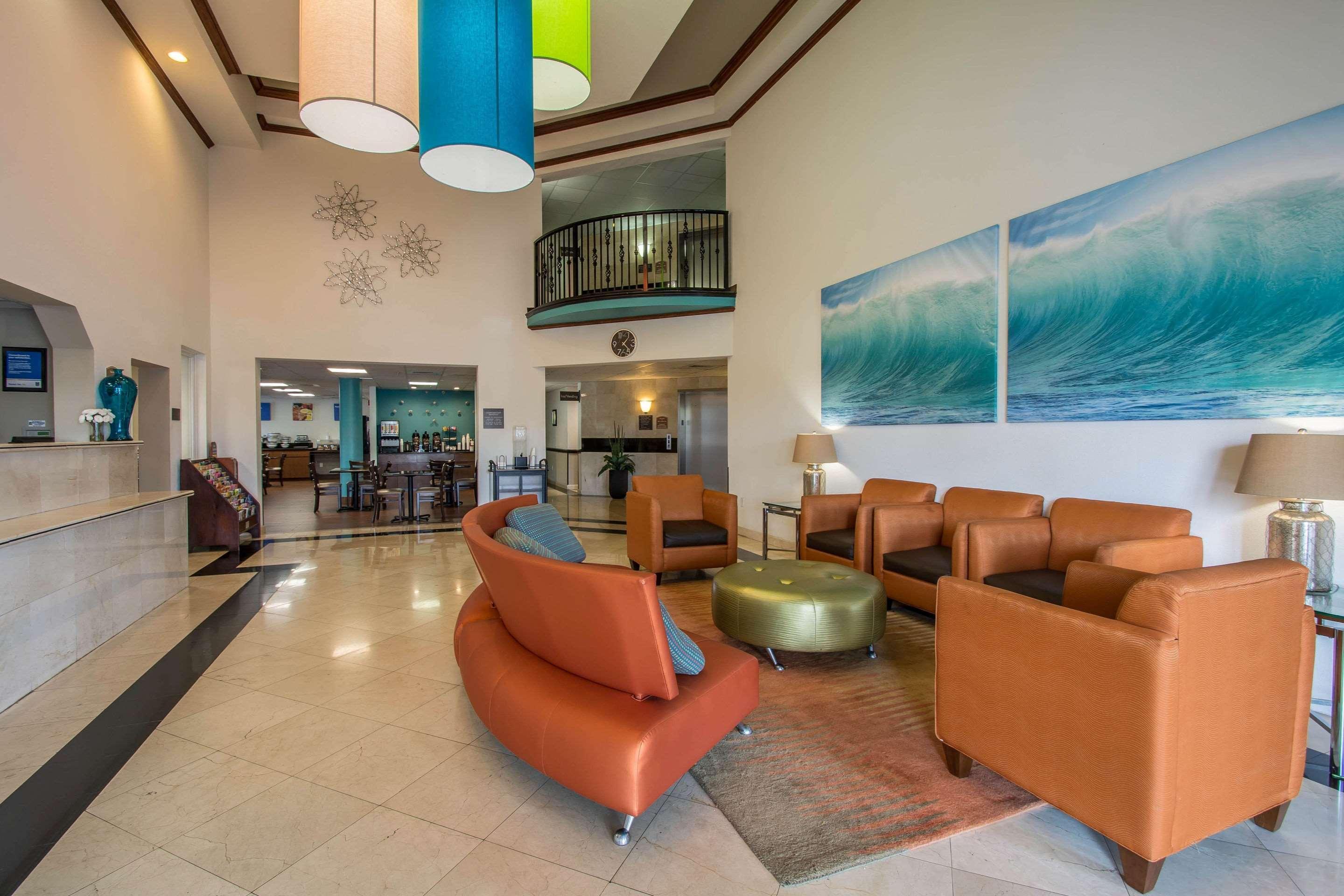 Comfort Inn & Suites Fort Lauderdale West Turnpike Lauderdale Lakes Екстериор снимка