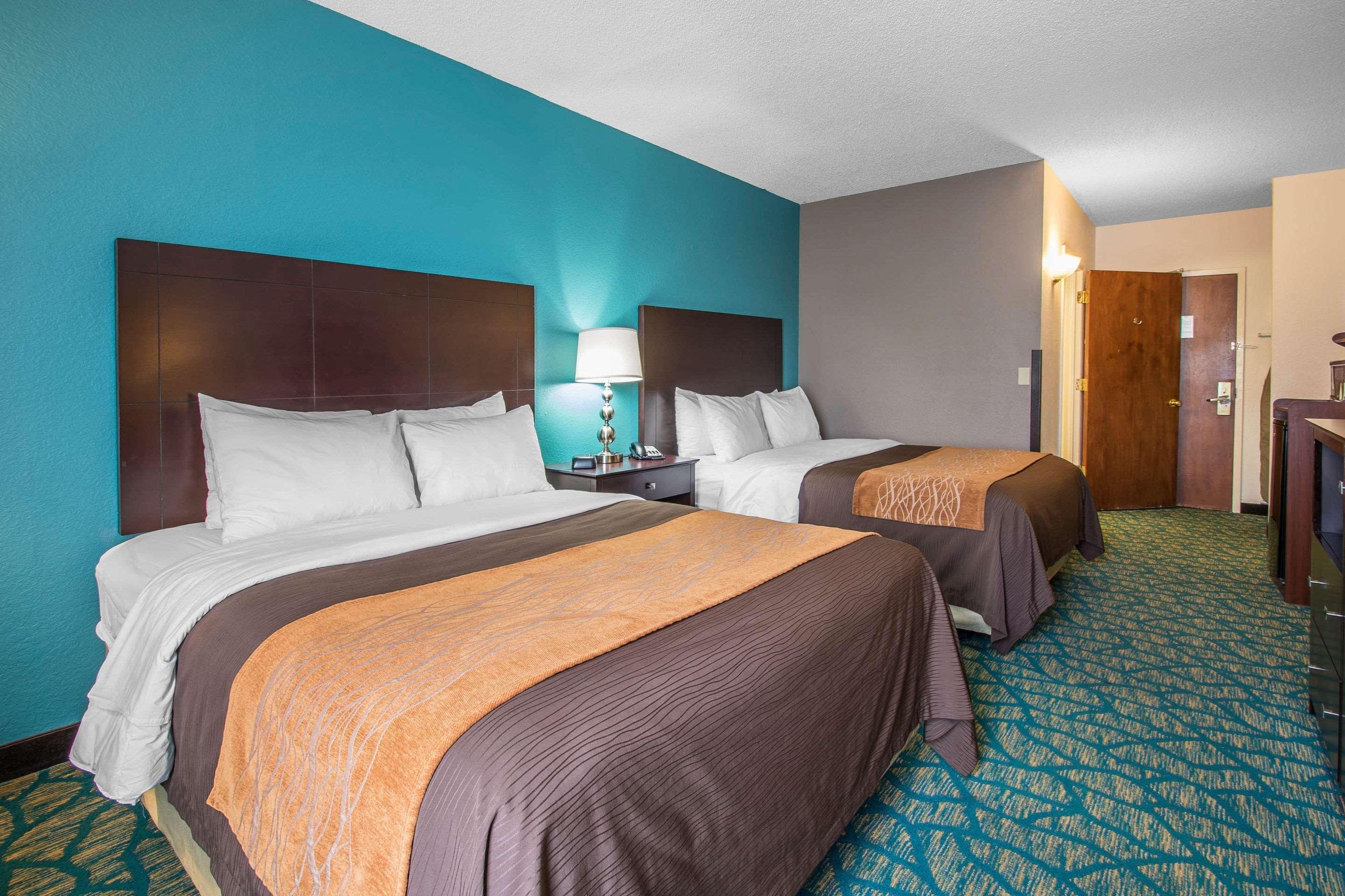 Comfort Inn & Suites Fort Lauderdale West Turnpike Lauderdale Lakes Екстериор снимка